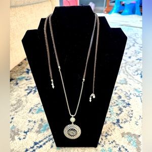 Lucky brand pendant necklace
